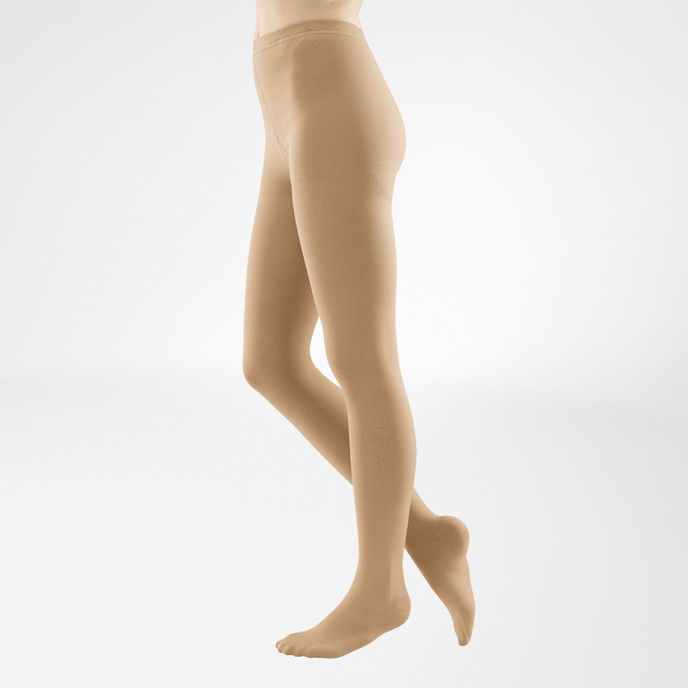 Image of Bauerfeind VenoTrain Soft Kkl2 AT L normal/short geschlossene Fussspitze caramel