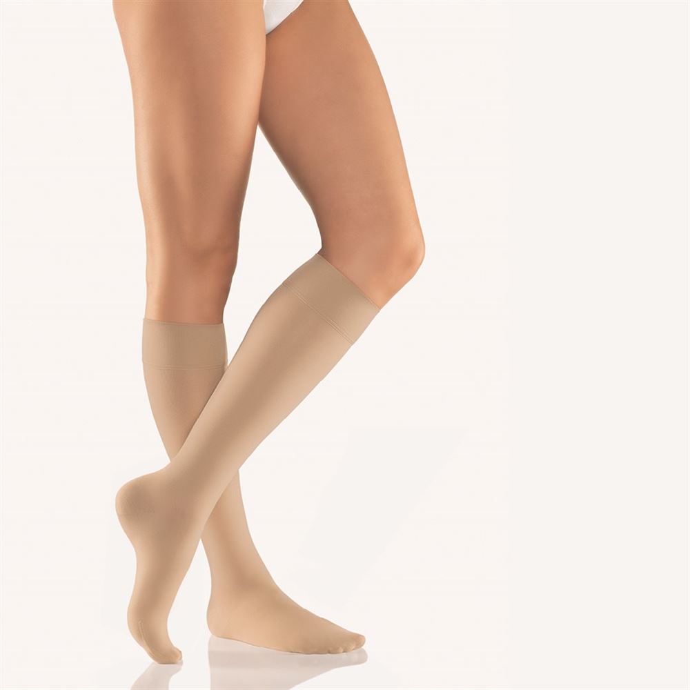 Bort Trend AD Kkl2 IV geschlossene Spitze normal beige Trikotrand 1 Paar