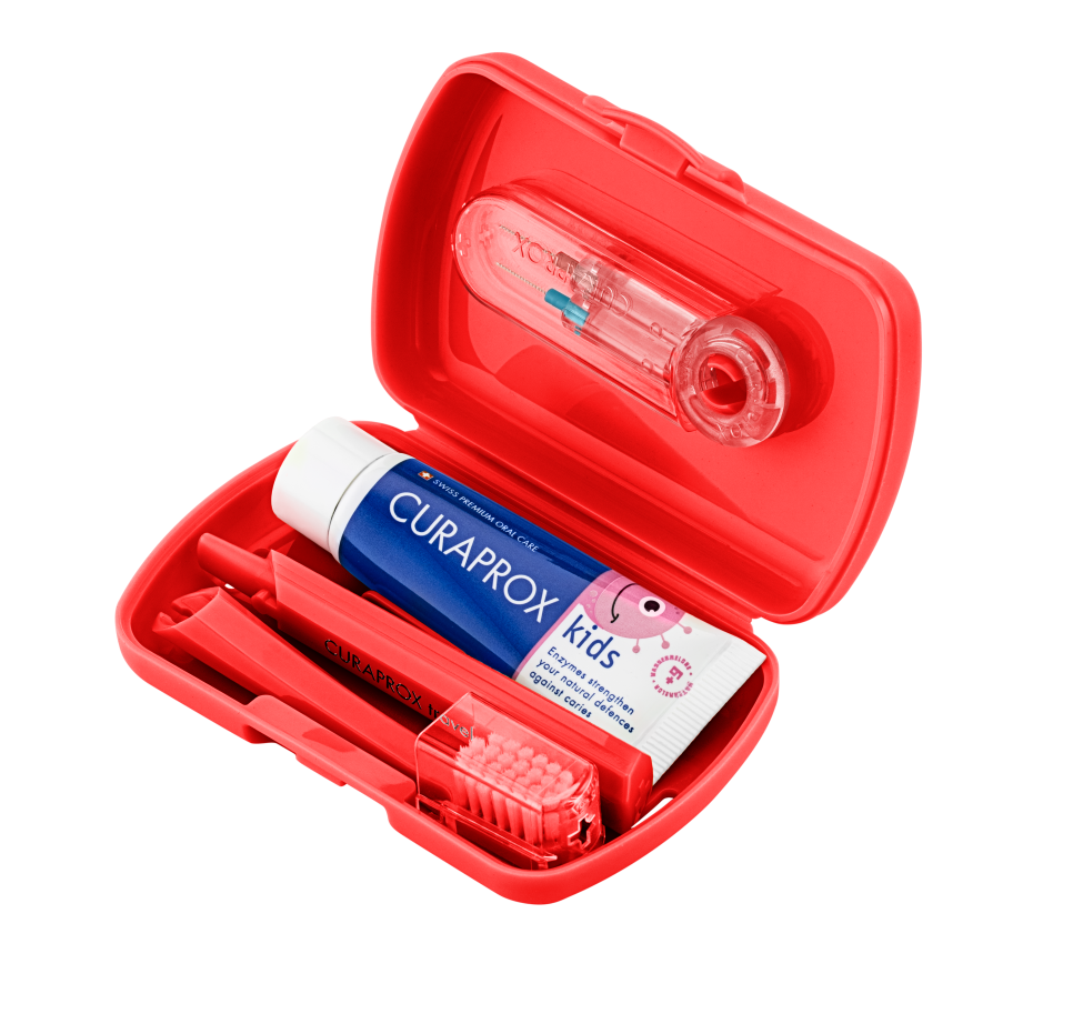 Image of Curaprox kids Travel Set rot Box
