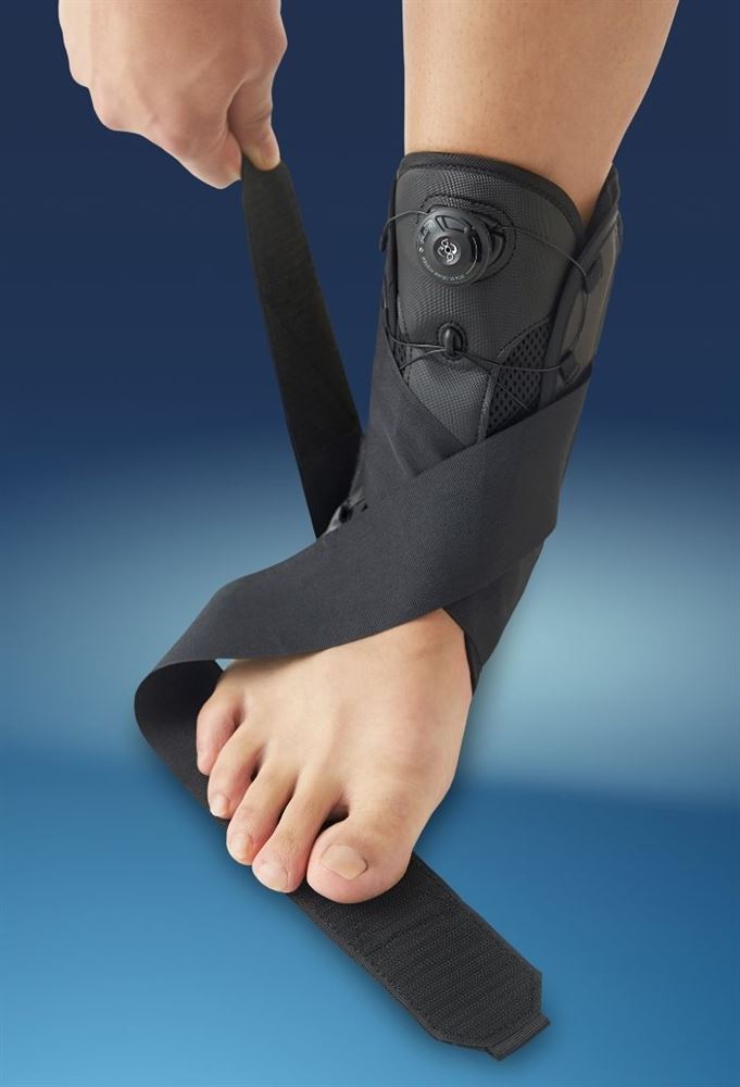 Mediroyal Sprunggelenkstütze S 18-20cm mit Boa Closure System