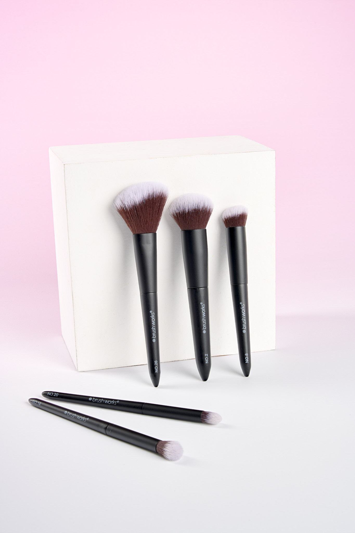 BRUSHWORKS travel makeup brush set, image 3 sur 3