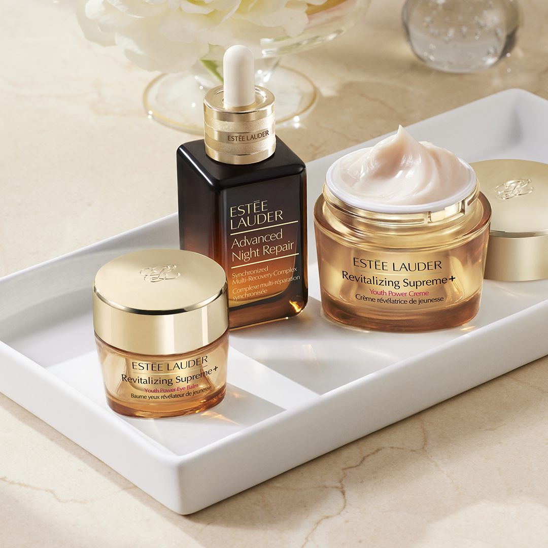 ESTEE LAUDER Essentials Supreme + Cell pwr Eye Balm, image 2 sur 3