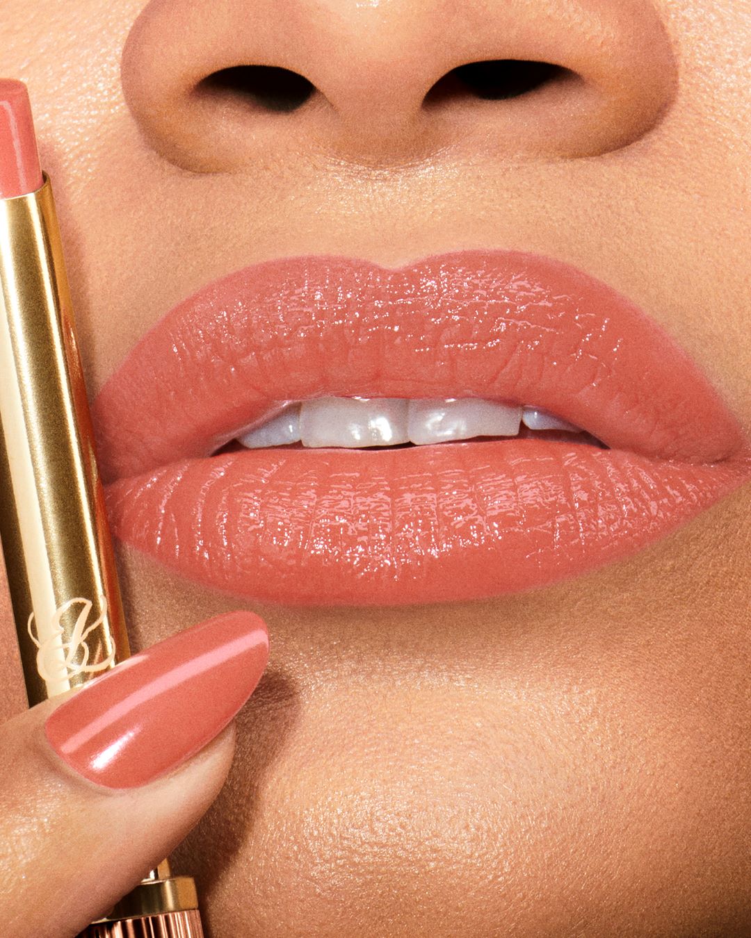 ESTEE LAUDER Pure Color Explicit Slick Shine Lipstick, Bild 2 von 2