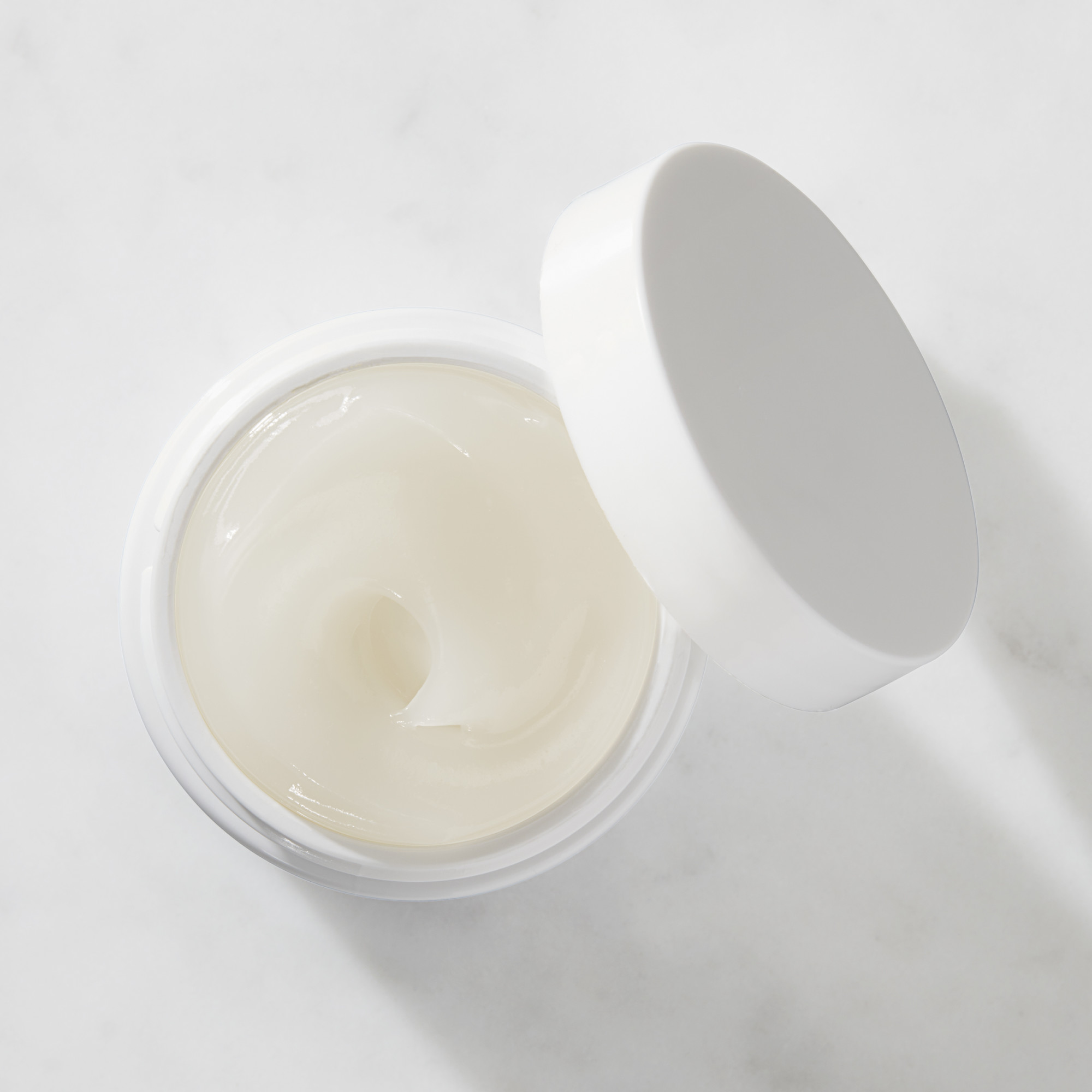 KIEHL'S Clearly Corrective, Bild 3 von 3