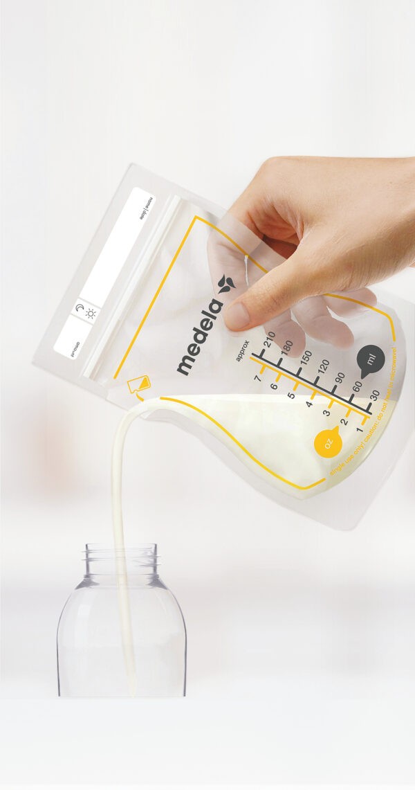 MEDELA Easy Pour sachets de conservation du lait maternel, image 3 sur 4