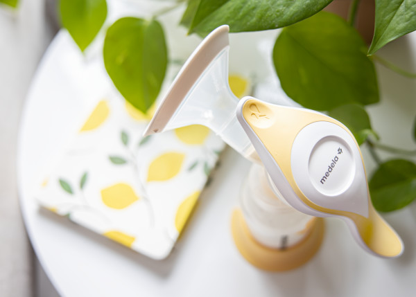 MEDELA Harmony Essentials Handmilchpumpe Set, Bild 4 von 5