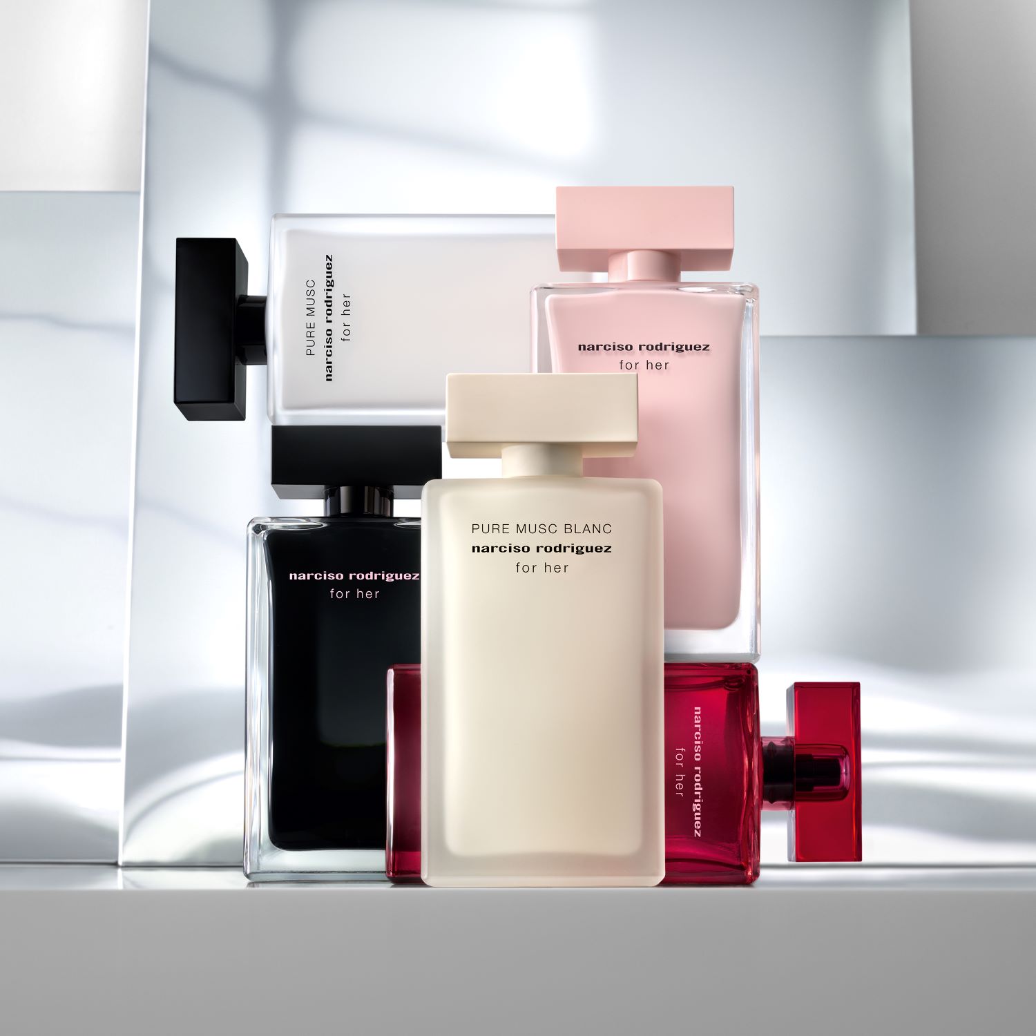 NARCISO RODRIGUEZ For Her Pure Musc Blanc Eau de Parfum Intense, image 4 sur 5